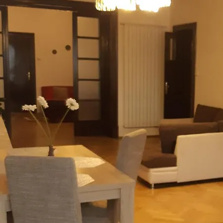 Apartament Piata Sfatului Braszów